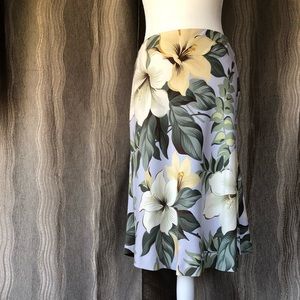 NWOT Tommy Bahama Skirt Size 8 Tropical Print